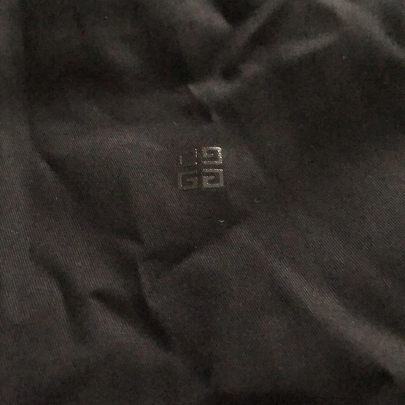 Givenchy shoebox and dust bags - Picture 6 of 6